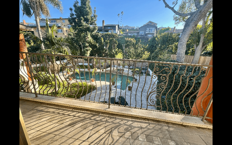Los Angeles House: 4266 Hillcrest Dr.
