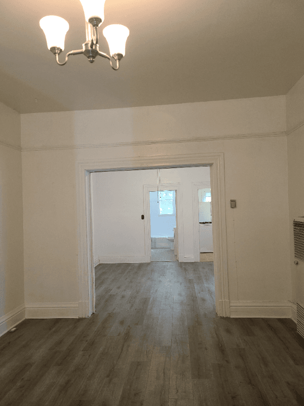 Pasadena Apartment: 695 Cordova St