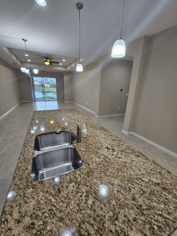 Fort Myers House: 3587 Bridgewell Court