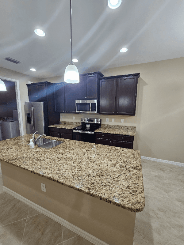 Fort Myers House: 3587 Bridgewell Court