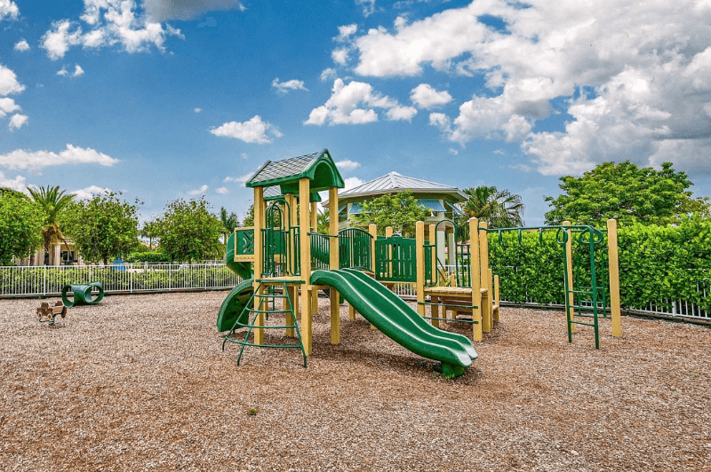 Fort Myers House: 3587 Bridgewell Court