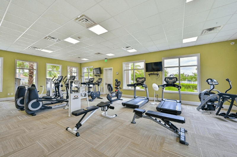 Fort Myers House: 3587 Bridgewell Court