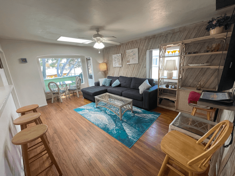 San Diego Multiplex: 820 Island Ct