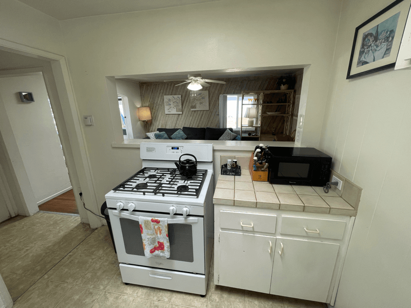San Diego Multiplex: 820 Island Ct
