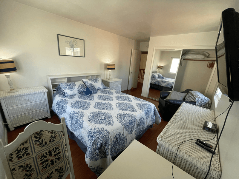 San Diego Multiplex: 820 Island Ct