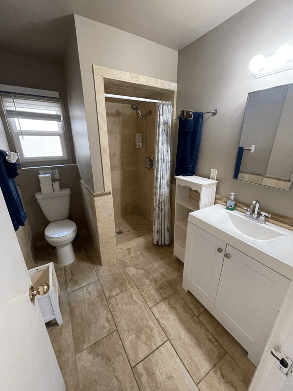 San Diego Multiplex: 820 Island Ct