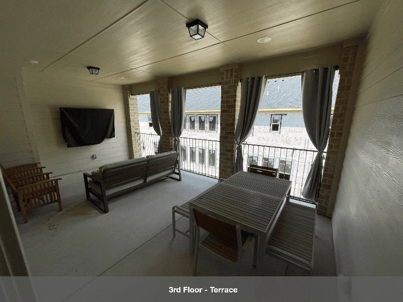 Lewisville Townhome: 309 Ferndale St