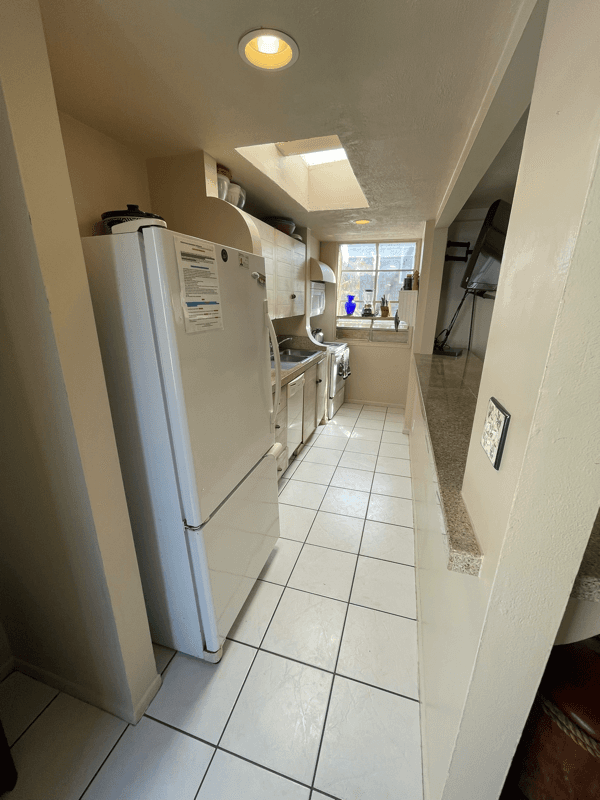 San Diego House: 717 Portsmouth Ct