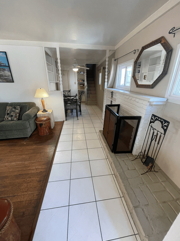 San Diego House: 717 Portsmouth Ct