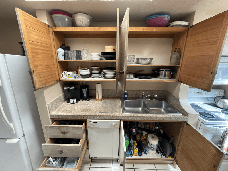 San Diego House: 717 Portsmouth Ct