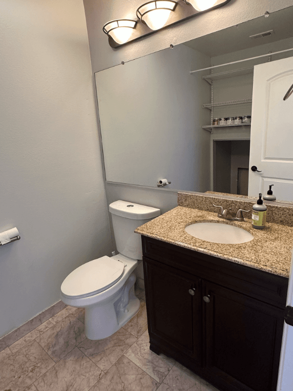 Mar Vista Los Angeles Townhome: 4365 Mclaughlin AVe