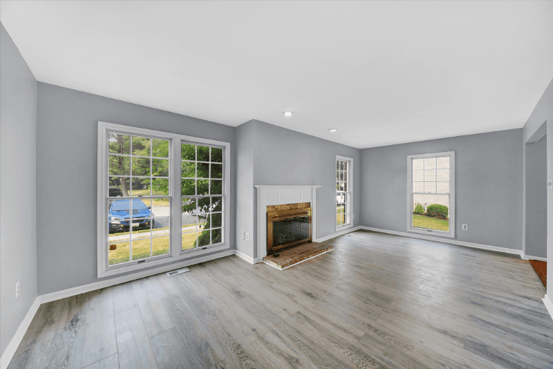 Owings Mills House: 27 Preakness ct