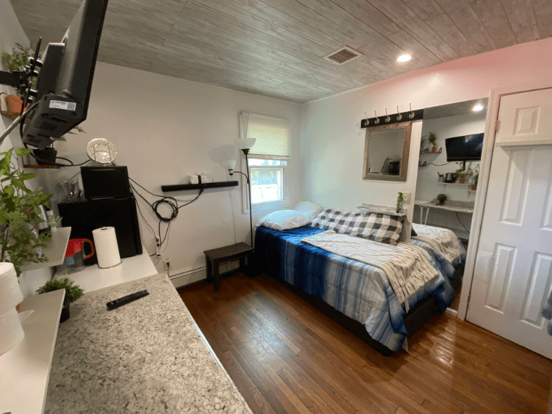 West Islip House: 202 west 1st Street