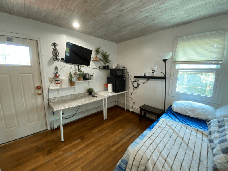 West Islip House: 202 west 1st Street