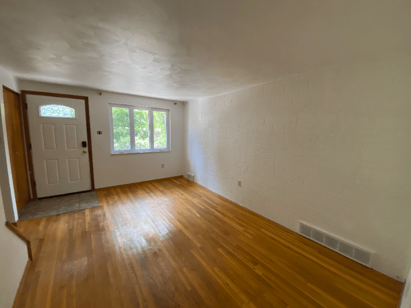 Verona House: 614 First St