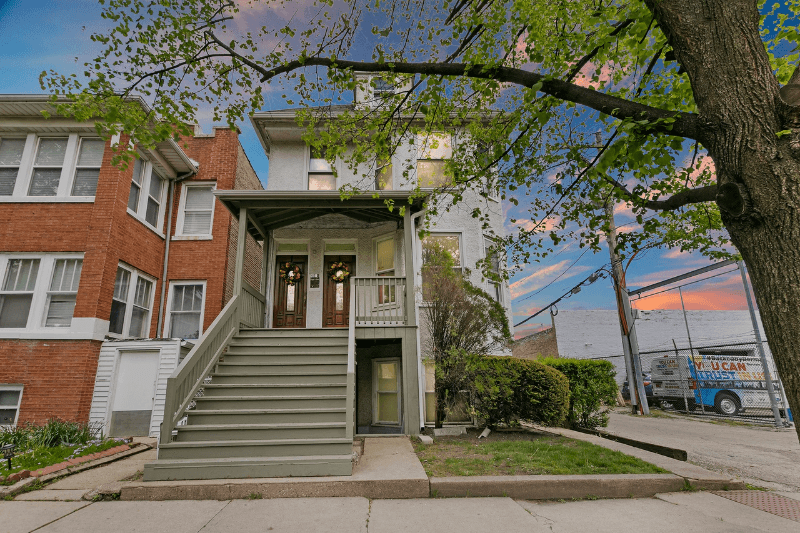 Chicago Apartment: 4017 N. Kilbourn