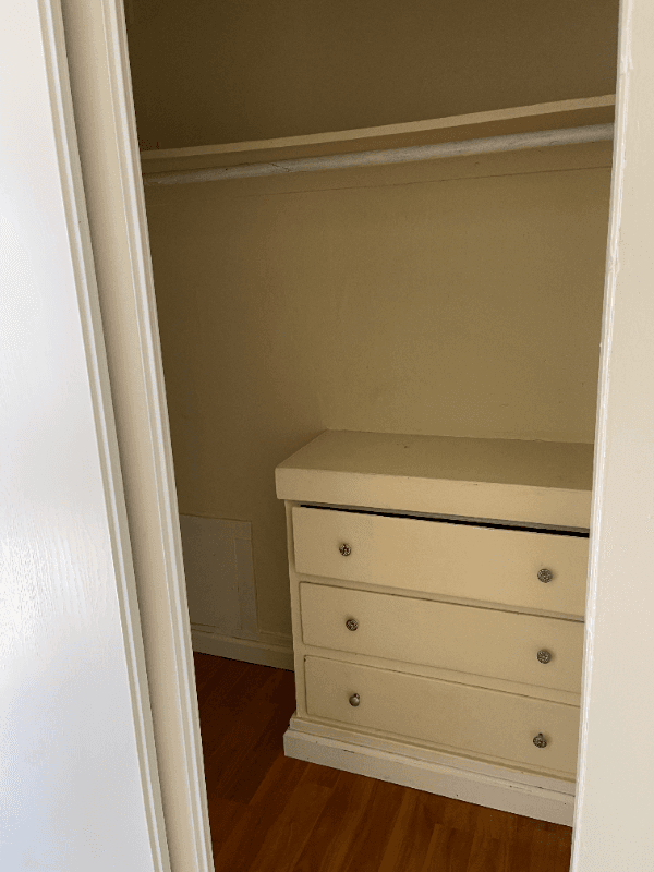 Oakland House: 3524 Foothill Blvd