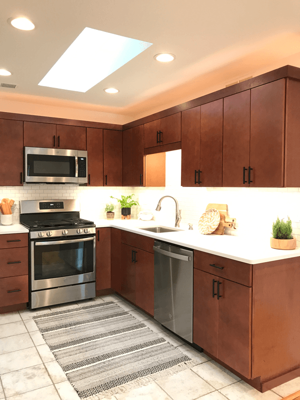 Saratoga Springs House: 575 North Broadway