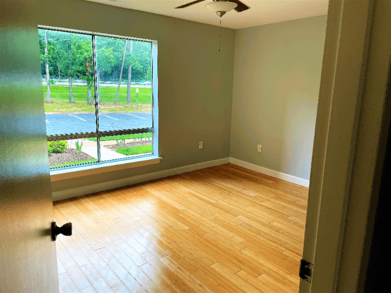 Greenbelt Condo: 8405 Greenbelt RD