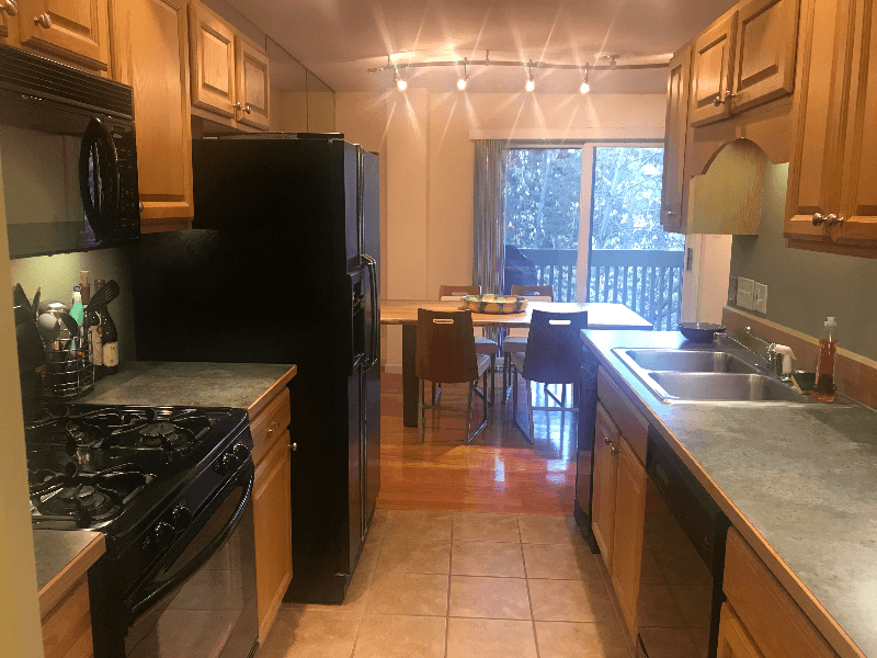 Anchorage House: 2220 N Star St