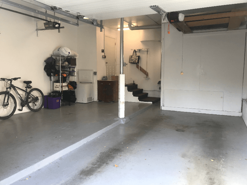Anchorage House: 2220 N Star St