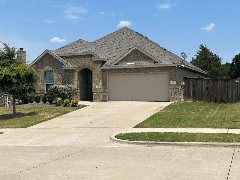 Midlothian House: 1102 Westminster Drive