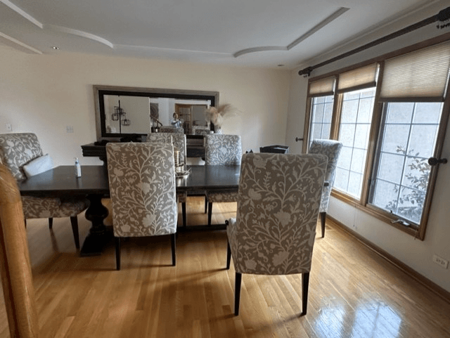 Naperville House: 1660 Whistler Court