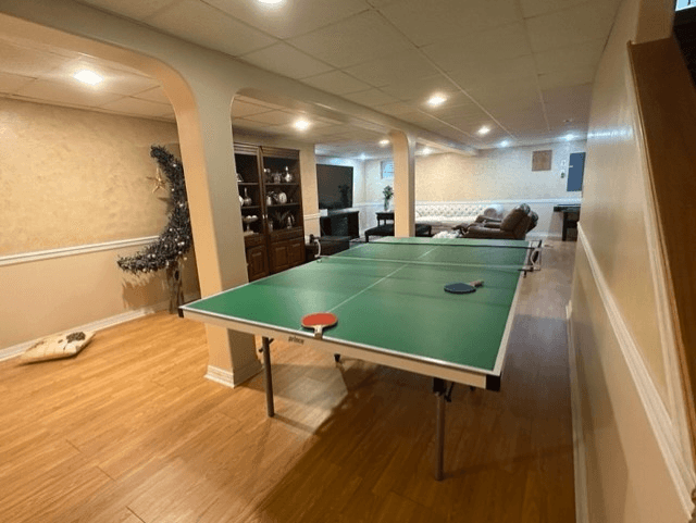 Naperville House: 1660 Whistler Court
