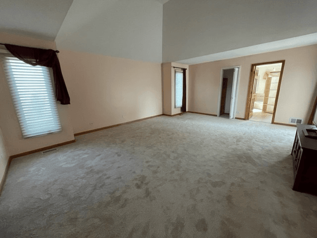 Naperville House: 1660 Whistler Court
