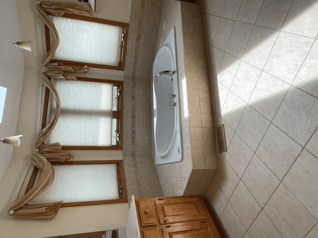 Naperville House: 1660 Whistler Court
