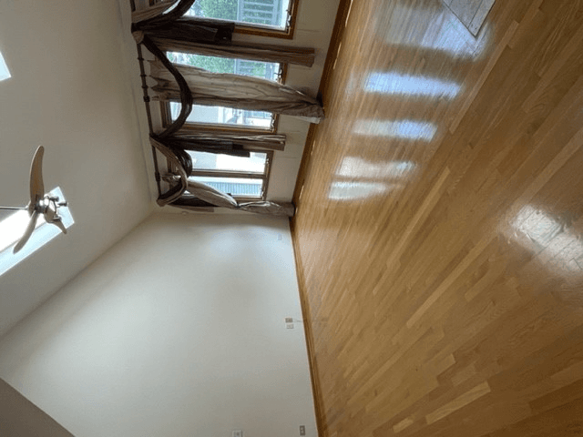 Naperville House: 1660 Whistler Court