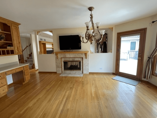 Naperville House: 1660 Whistler Court