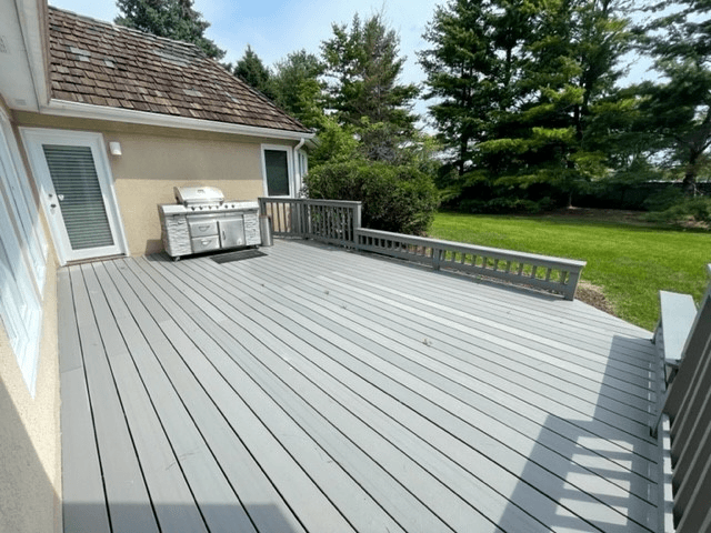 Naperville House: 1660 Whistler Court