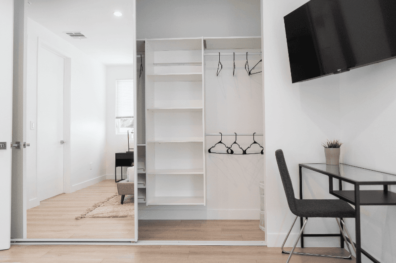 NORTH HOLLYWOOD Townhome: 4827 RIVERTON AVE