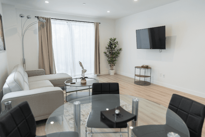 NORTH HOLLYWOOD Townhome: 4827 RIVERTON AVE