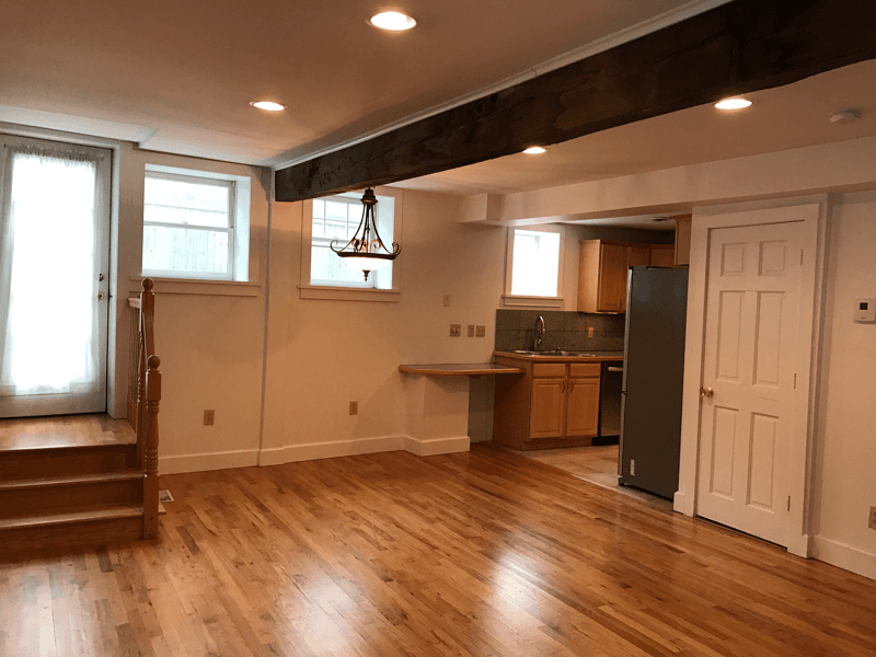 Saratoga Springs House: 66 Caroline Street