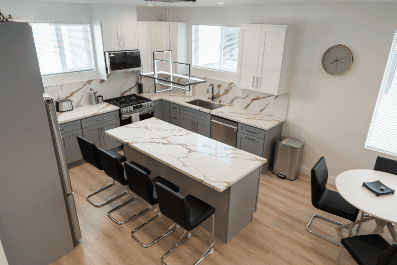 NORTH HOLLYWOOD Townhome: 4831 RIVERTON AVE
