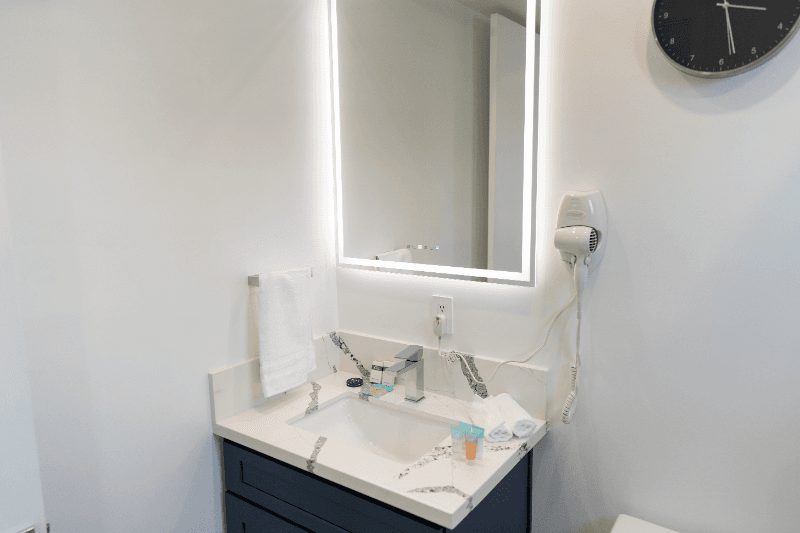NORTH HOLLYWOOD Townhome: 4831 RIVERTON AVE