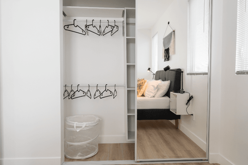 NORTH HOLLYWOOD Townhome: 4831 RIVERTON AVE