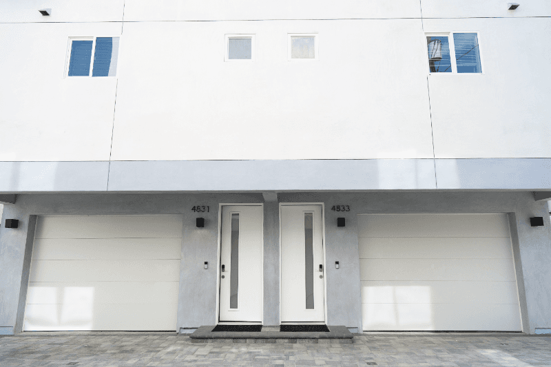 NORTH HOLLYWOOD Townhome: 4831 RIVERTON AVE