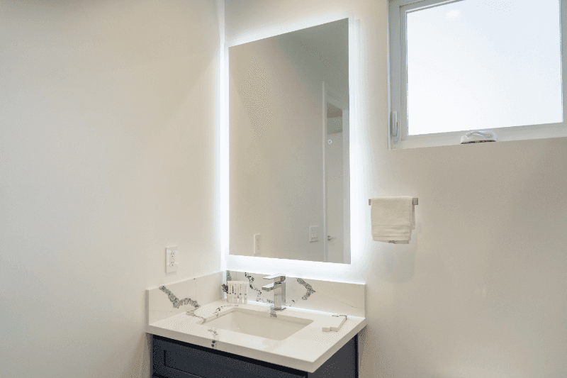 NORTH HOLLYWOOD Townhome: 4829 RIVERTON AVE