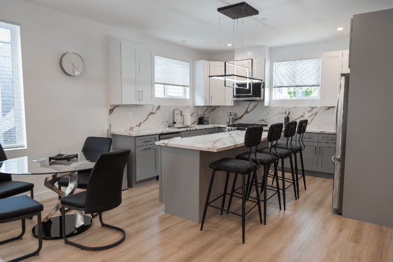 NORTH HOLLYWOOD Townhome: 4833 RIVERTON AVE