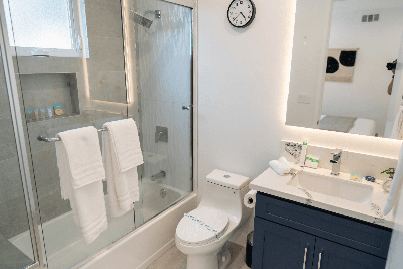 NORTH HOLLYWOOD Townhome: 4833 RIVERTON AVE