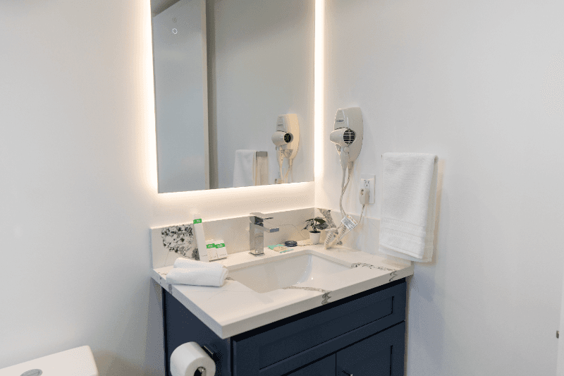 NORTH HOLLYWOOD Townhome: 4833 RIVERTON AVE