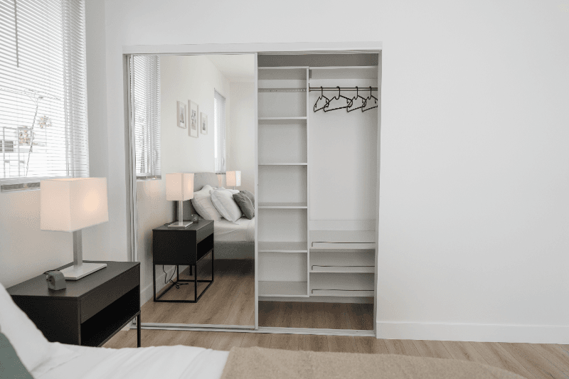 NORTH HOLLYWOOD Townhome: 4833 RIVERTON AVE