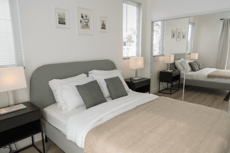 NORTH HOLLYWOOD Townhome: 4833 RIVERTON AVE