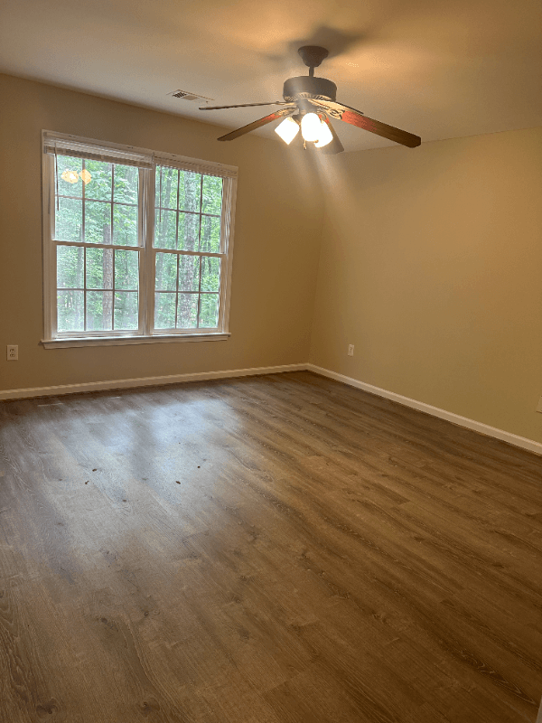 Dahlonega House: 171B Sleepy Hollow Road