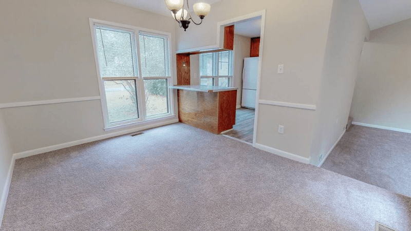 Spring Lake House: 118 Deerfield Dr