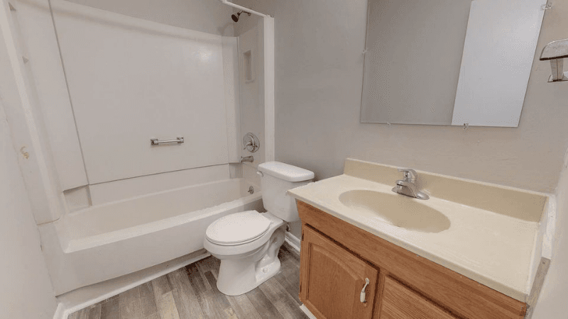 Spring Lake House: 118 Deerfield Dr