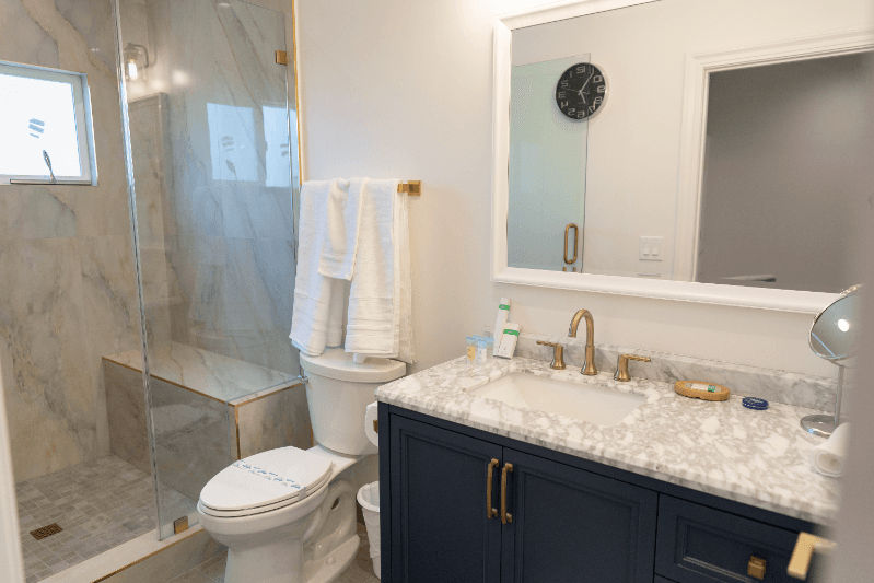 NORTH HOLLYWOOD House: 6337 AGNES AVE